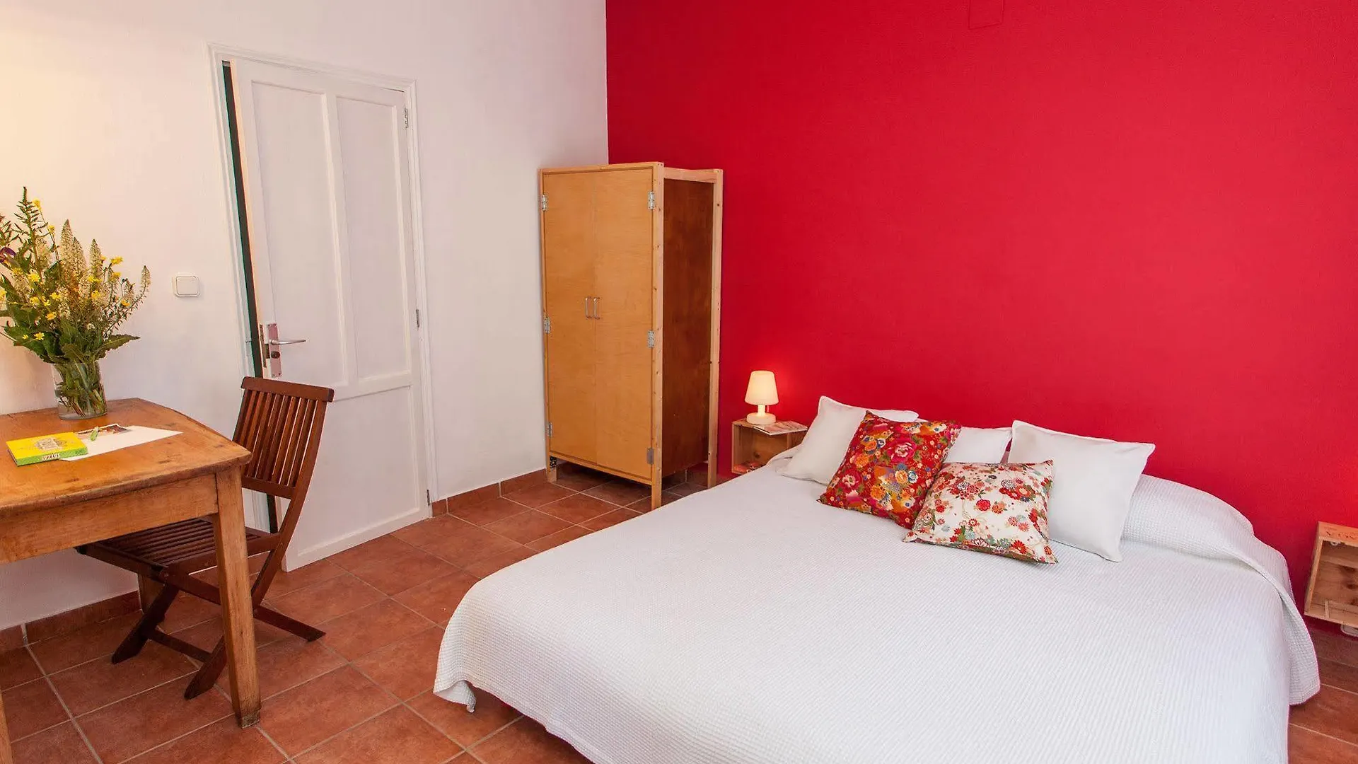 *** Otel Cosmos Grand Hostal Sant Francesc de s'Estany İspanya